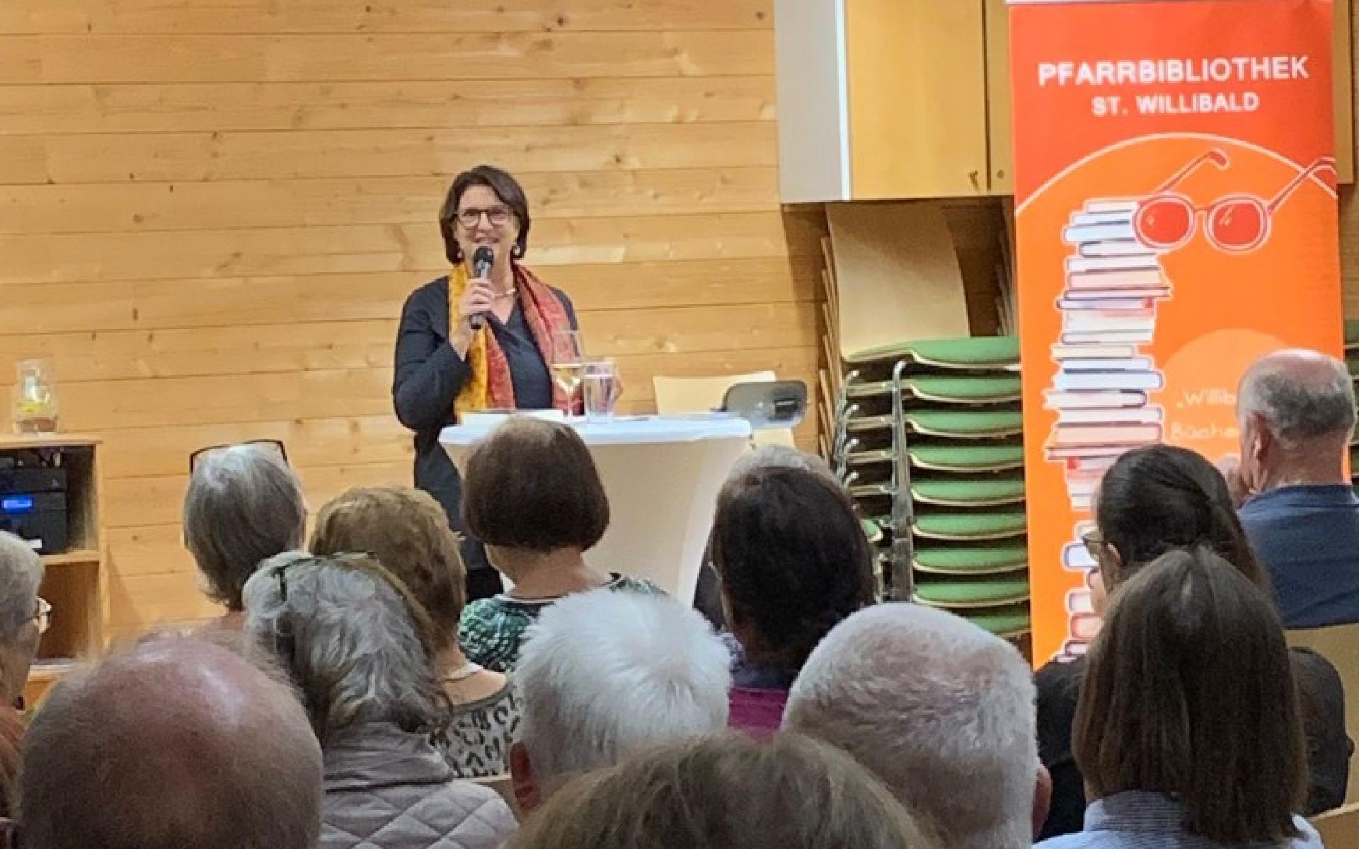 Lesung mit Beate Maxian