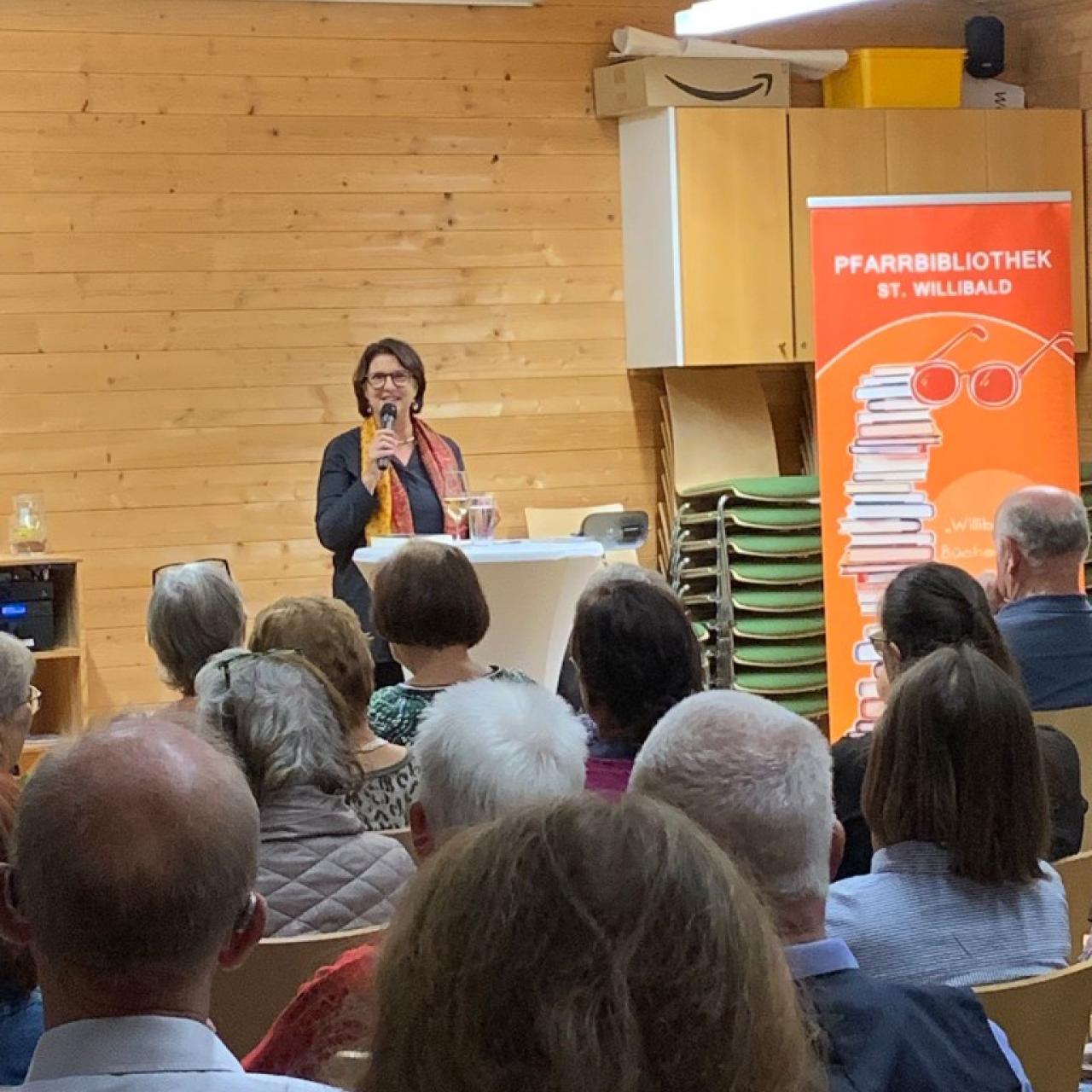 Lesung mit Beate Maxian